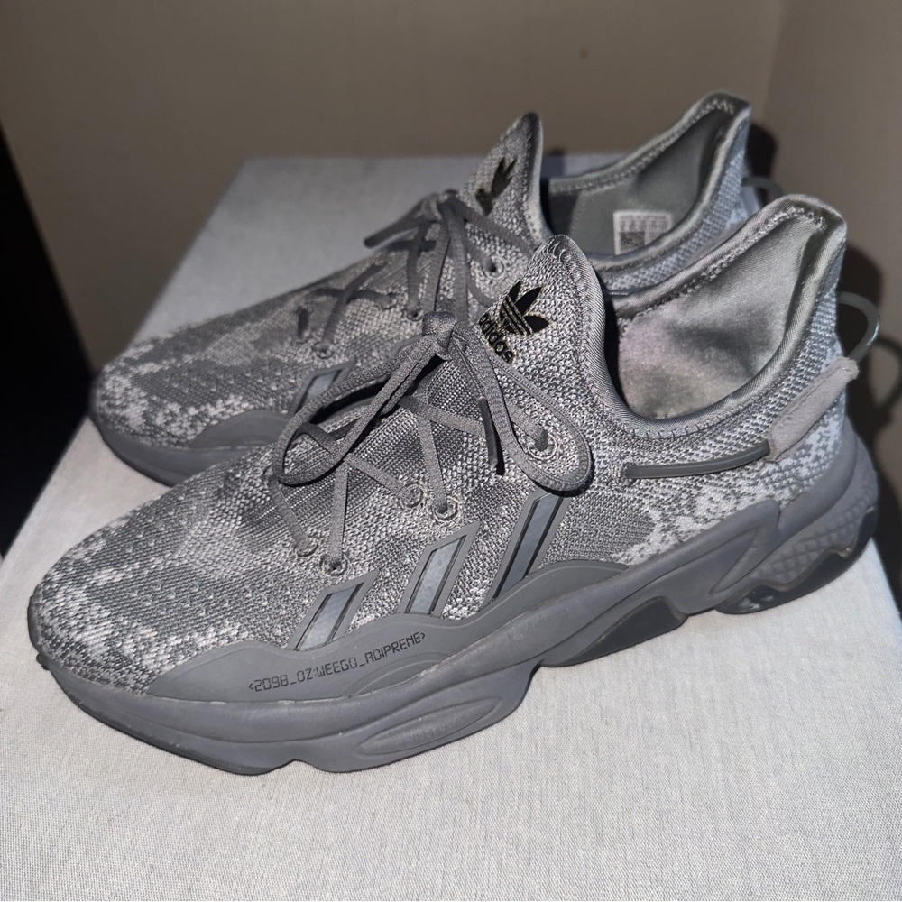 Men’s Adidas Ozweego Sneakers